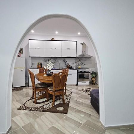 Guesthouse Albi Berat Kültér fotó