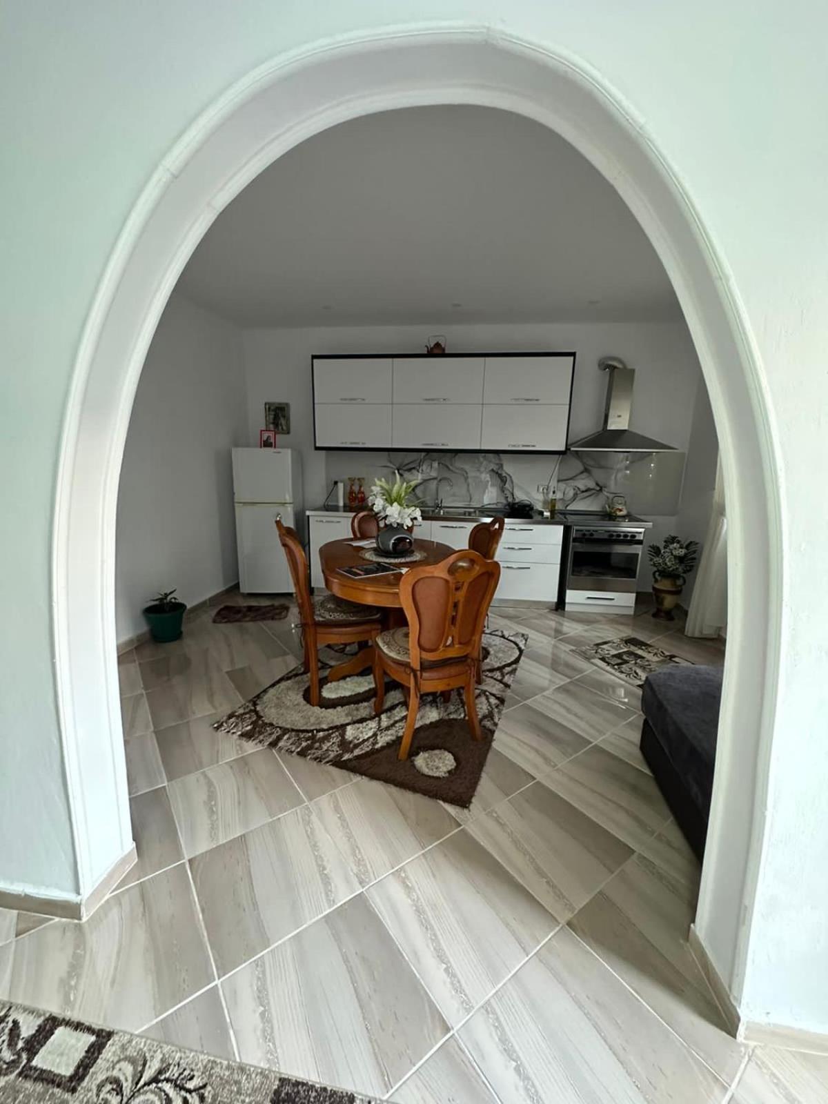 Guesthouse Albi Berat Kültér fotó